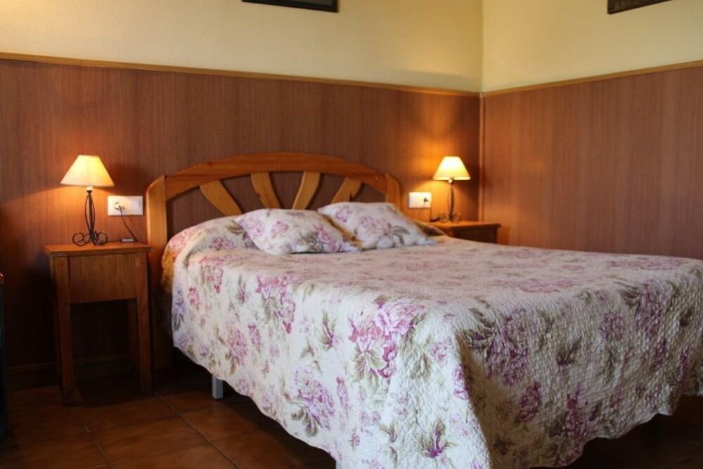 Aparthotel Las Palomas La Puebla de los Infantes Exteriör bild