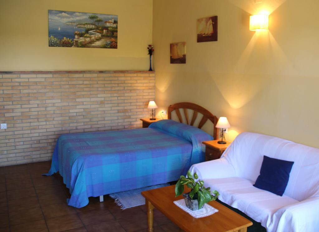 Aparthotel Las Palomas La Puebla de los Infantes Exteriör bild